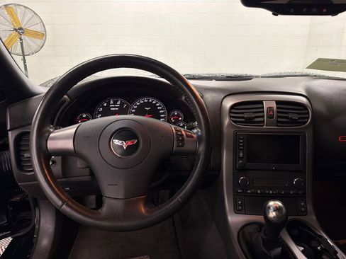 Used 2007 Chevrolet Corvette Z06 w/ Preferred Equipment Group RWD image 7