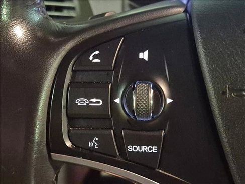 Used 2018 Acura MDX w/ Technology Package FWD image 13