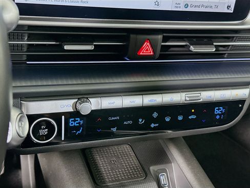 Used 2024 Hyundai Ioniq 6 SEL image 23