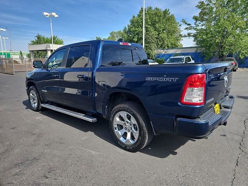 Used 2022 RAM 1500 Big Horn AWD/4WD image 3
