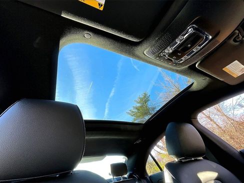 Used 2025 Mercedes-Benz CLA 250 4MATIC image 17