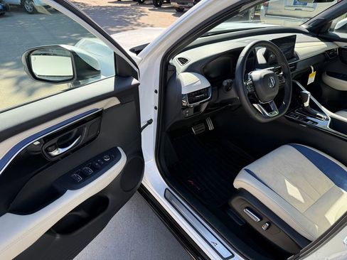 Certified 2025 Acura ADX A-Spec AWD/4WD image 13