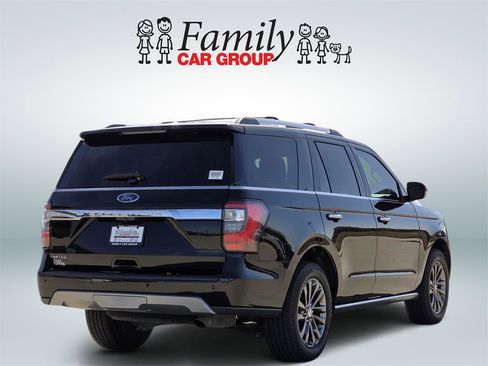 Used 2021 Ford Expedition Limited image 4