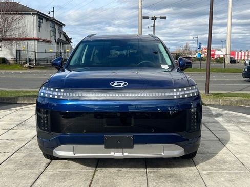 New 2026 Hyundai Ioniq 9 SE image 4