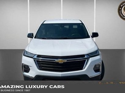 Used 2023 Chevrolet Traverse LS