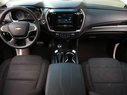 Used 2019 Chevrolet Traverse LS FWD image 40
