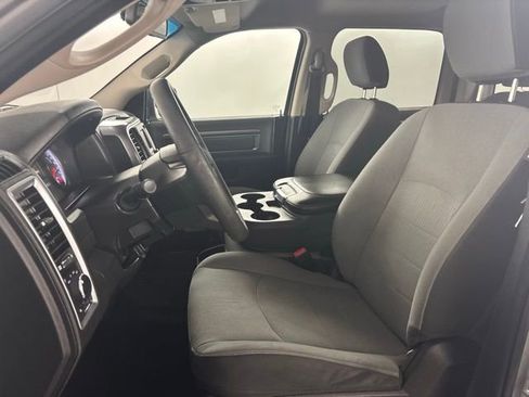 Used 2022 RAM 1500 Classic SLT image 14