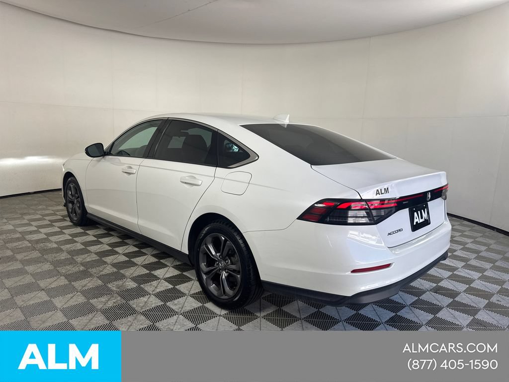 Used 2023 Honda Accord EX image 9
