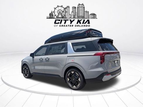 New 2026 Kia Carnival EX FWD image 5