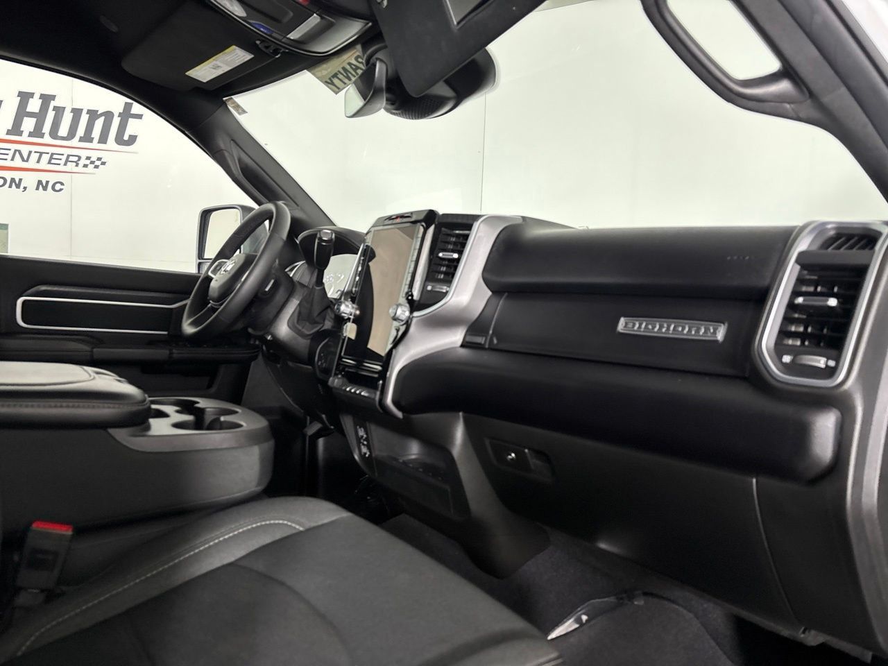 Used 2025 RAM 2500 Big Horn AWD/4WD image 31