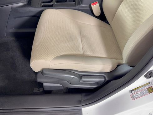 Used 2016 Honda CR-V LX image 16
