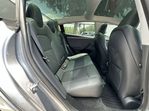 Used 2025 Tesla Model 3 Long Range RWD image 18