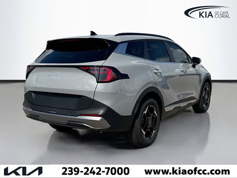 New 2026 Kia Sportage EX image 5