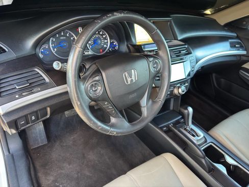 Used 2015 Honda Crosstour EX-L image 9