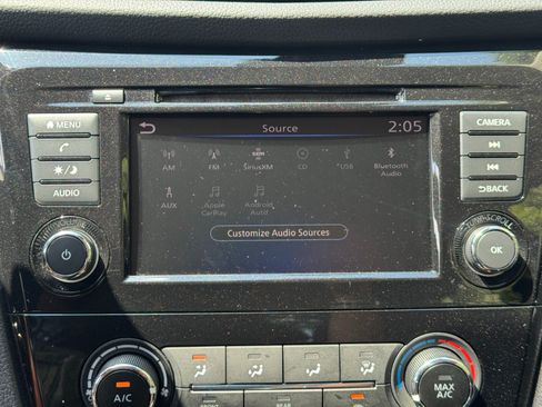 Used 2020 Nissan Rogue Sport S w/ Appearance Package FWD image 22