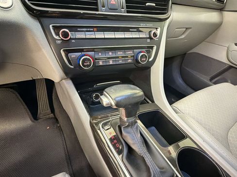 Used 2016 Kia Optima EX w/ Premium Package FWD image 19
