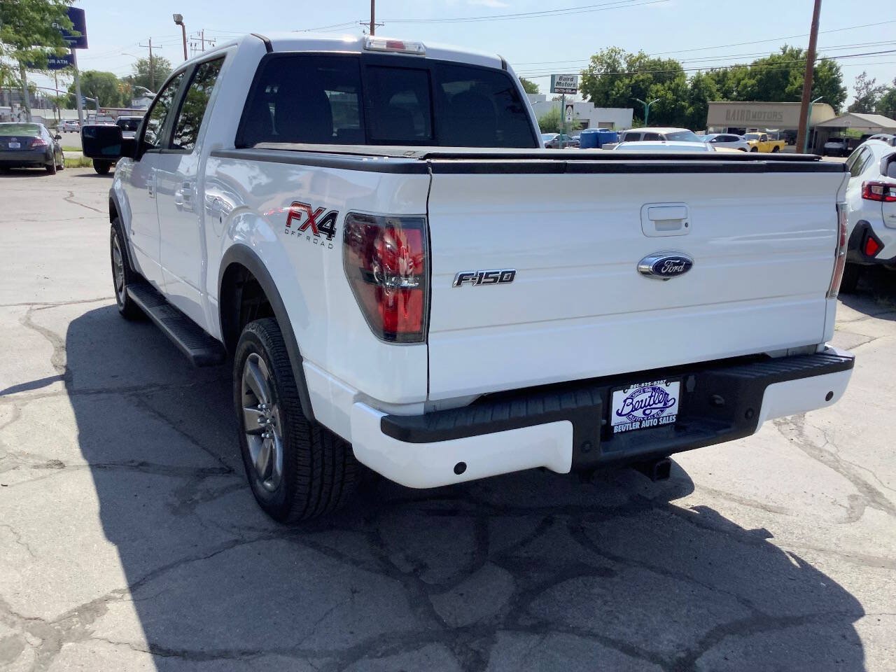 Used 2014 Ford F150 FX4 w/ Equipment Group 402A Luxury AWD/4WD image 16
