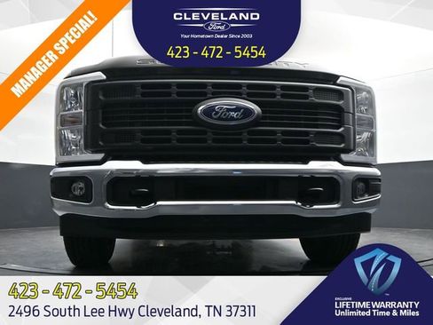 New 2025 Ford F250 XL w/ XL Chrome Package image 27