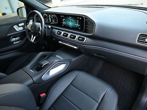 Certified 2023 Mercedes-Benz GLE 450 4MATIC image 9