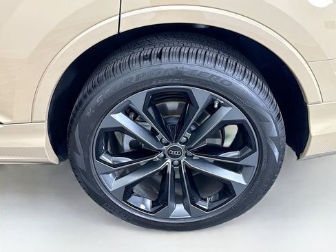 Certified 2025 Audi Q7 3.0T Premium Plus w/ Premium Plus Package image 30