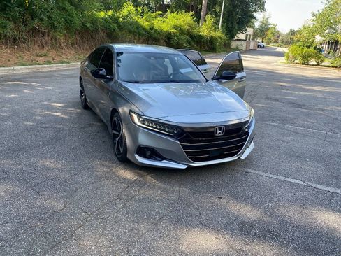 Used 2021 Honda Accord Sport image 47