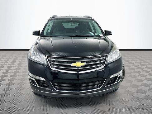 Used 2017 Chevrolet Traverse LT w/ Style and Technology Package AWD/4WD image 2