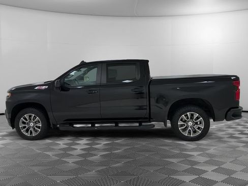 Certified 2021 Chevrolet Silverado 1500 RST w/ Z71 Off-Road Package AWD/4WD image 2
