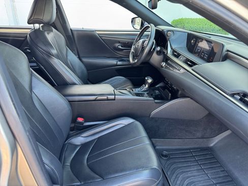 Used 2021 Lexus ES 350 F Sport w/ Accessory Package 2 FWD image 19