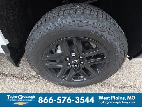 New 2026 Chevrolet Silverado 1500 LT Trail Boss w/ Convenience Package II AWD/4WD image 11