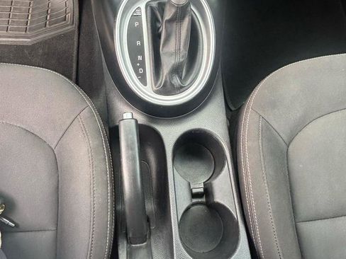 Used 2015 Kia Soul FWD image 20