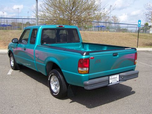 Used 1994 Ford Ranger STX image 2
