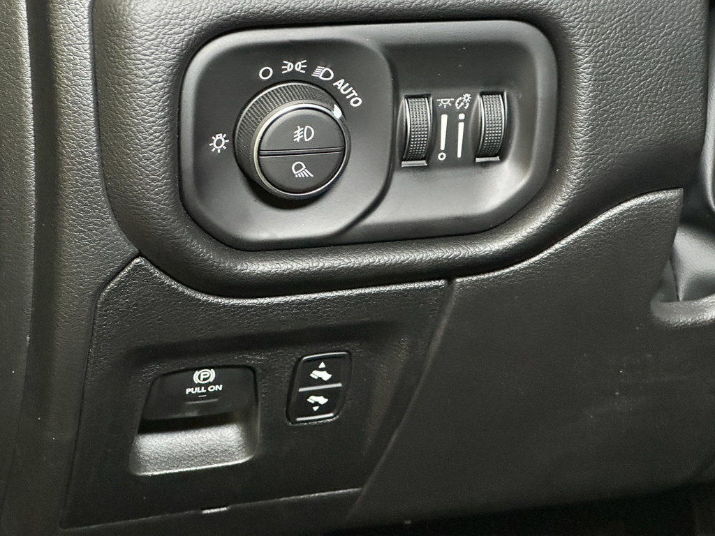 New 2026 RAM 1500 Big Horn AWD/4WD image 19