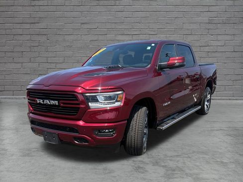 Used 2023 RAM 1500 Laramie AWD/4WD image 3