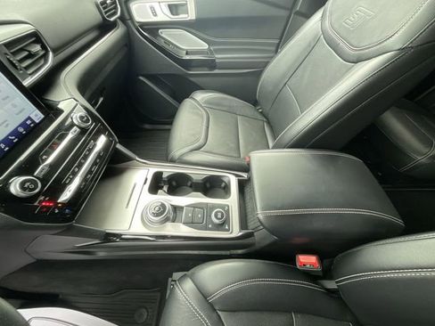Used 2024 Ford Explorer ST w/ Equipment Group 401A image 22