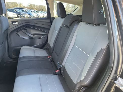 Used 2015 Ford Escape SE w/ Equipment Group 201A image 18