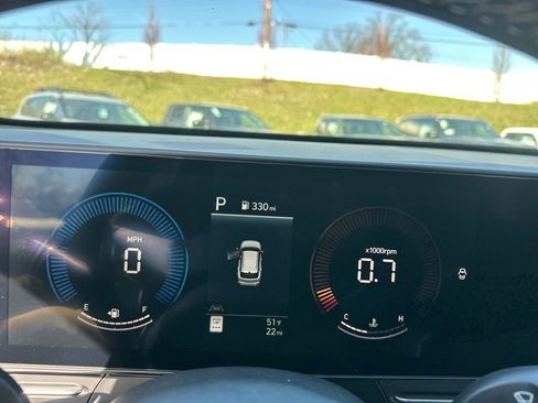 New 2026 Hyundai Kona SEL Premium image 18