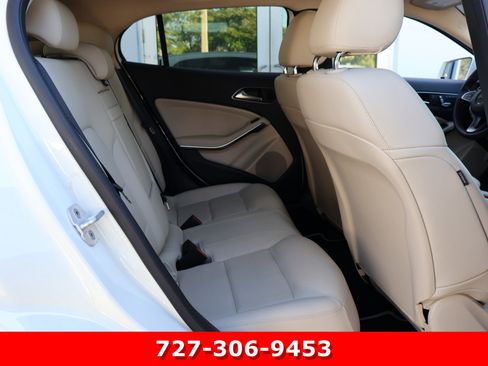 Used 2018 Mercedes-Benz GLA 250 GLA 250 image 22