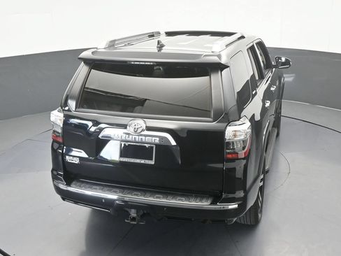 Used 2022 Toyota 4Runner Limited AWD/4WD image 14