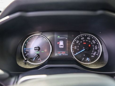 Certified 2022 Toyota RAV4 SE AWD/4WD image 14