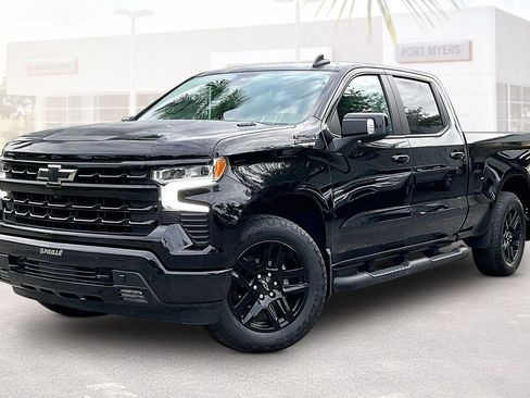 Used 2024 Chevrolet Silverado 1500 RST w/ Convenience Package II AWD/4WD image 29
