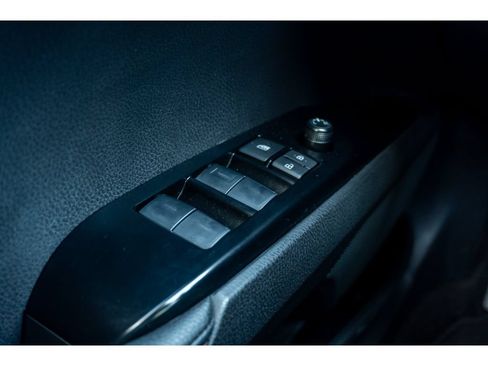 Used 2026 Toyota Camry XLE FWD image 27