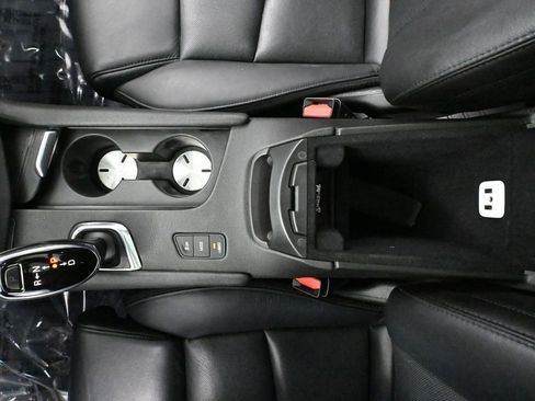 Used 2017 Cadillac XT5 Luxury image 40