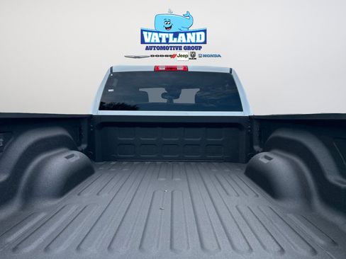 New 2026 RAM 2500 Tradesman w/ Chrome Appearance Group AWD/4WD image 35