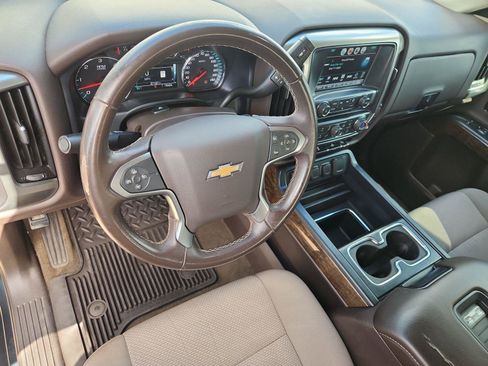 Used 2018 Chevrolet Silverado 1500 LT w/ Texas Edition RWD image 10