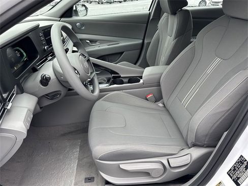 New 2026 Hyundai Elantra Blue image 9