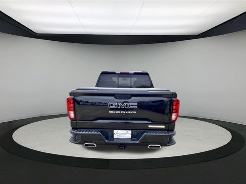 Used 2020 GMC Sierra 1500 Elevation w/ Elevation Value Package image 4