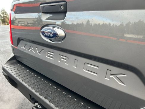 Used 2023 Ford Maverick Lariat w/ Lariat Luxury Package image 32