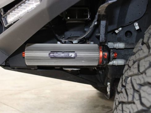 Used 2018 Ford F150 Raptor w/ Equipment Group 802A Luxury image 18