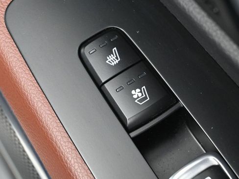 Used 2023 Kia Telluride SX Prestige AWD/4WD image 44
