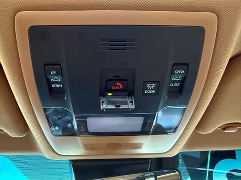 Certified 2022 Lexus ES 300h w/ Premium Package image 30